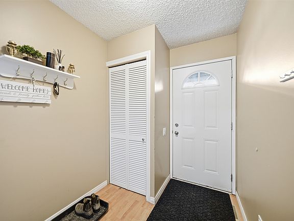 4th image of 665 McBeth Pl #80