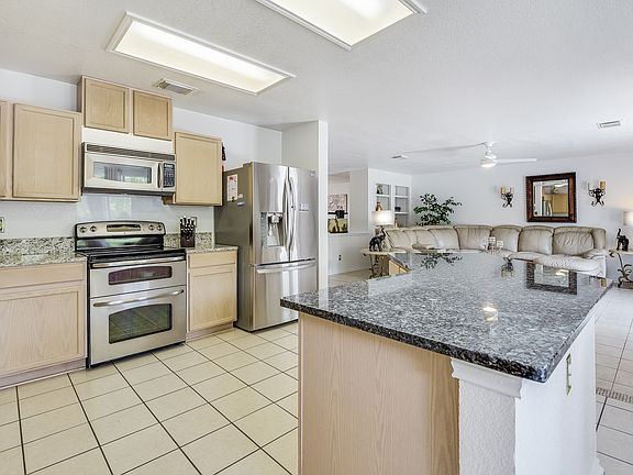 5th image of 6314 Donely Pl