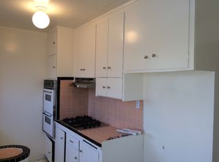 436 N Genesee Ave, Los Angeles, CA 90036