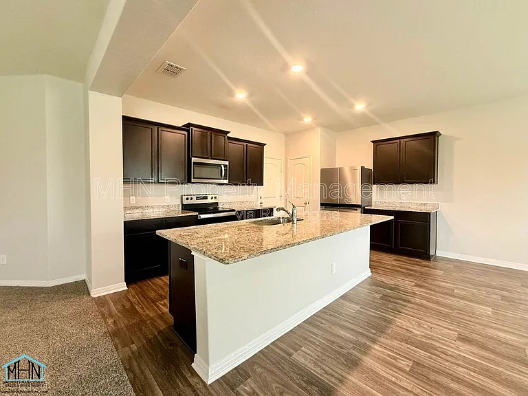 2927 Gastonian Ml — Photo 3
