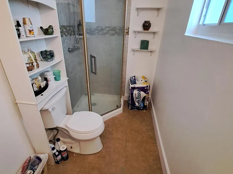 7716 Alhambra Blvd — Photo 10