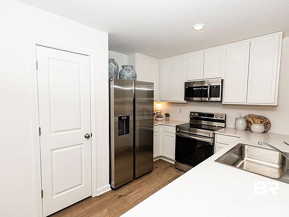5th image of 9623 Willet Way