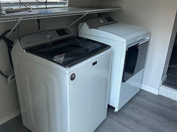 5th image of 2435 N Junglecamp Rd