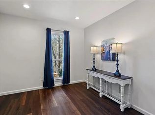 205 Scenic Dr, Georgetown, TX 78626