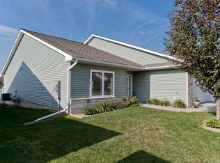 533 Bear Dr, Tiffin, IA 52340