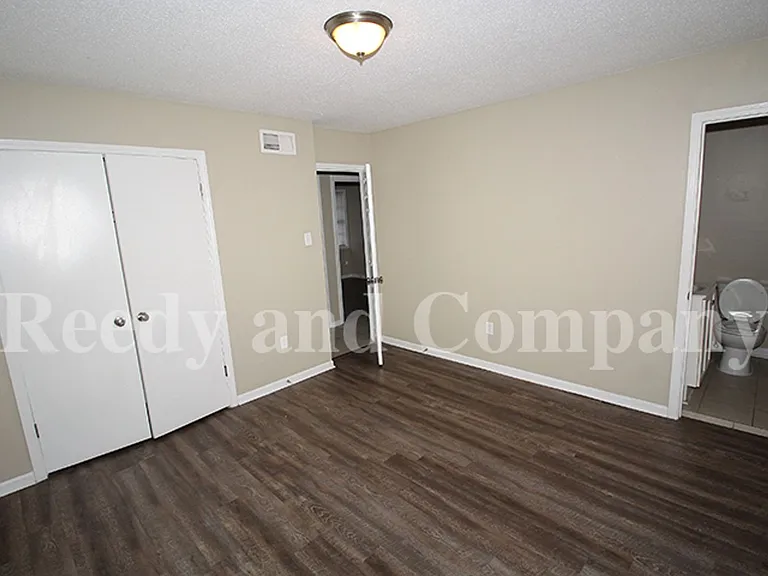 4041 Hitchcock St — Photo 14