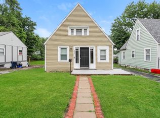 5837 Olive St, Kansas City, MO 64130