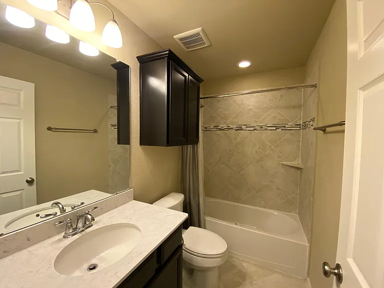 11702 Cardinal Hills Ct — Photo 24