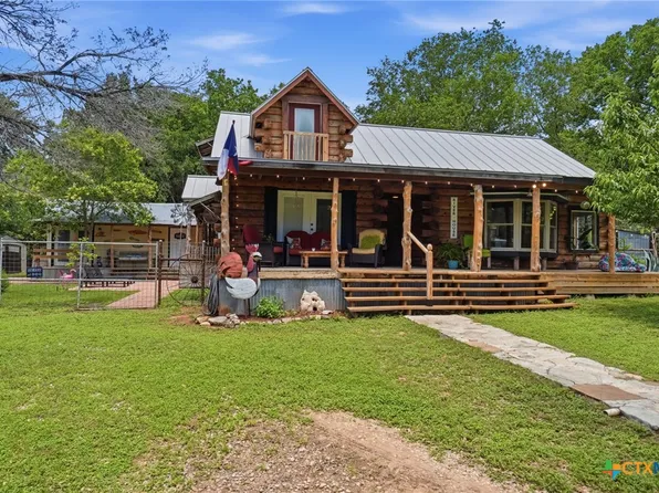 117 Roundup Dr, Wimberley, TX 78676