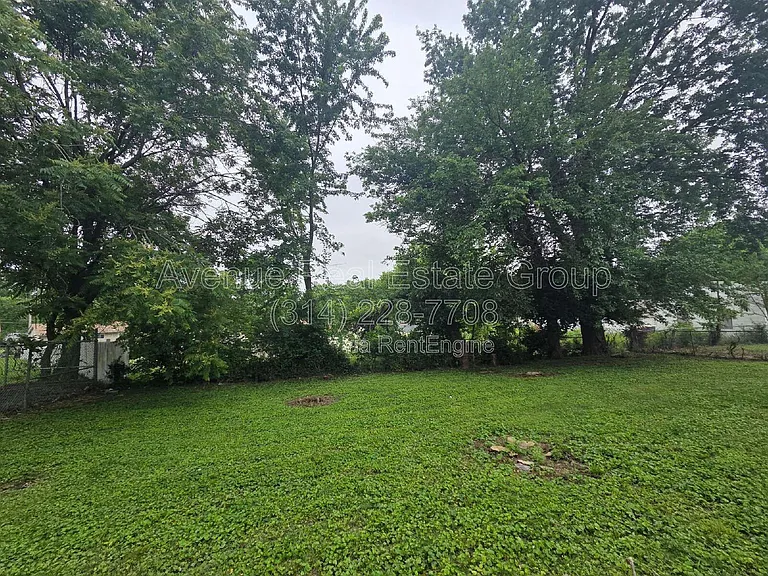 1131 N Florissant Rd — Photo 17