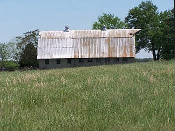 2nd image of 1082 Cellar Creek Rd