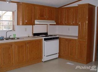 16 Falling Creek Dr, Janesville, WI 53548