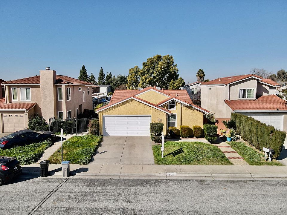 1st image of 1898 Edgestone Cir