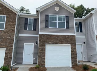 409 Sea Grit Ct, Greer, SC 29650