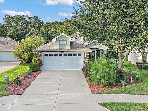 3rd image of 8049 Waterbury Way