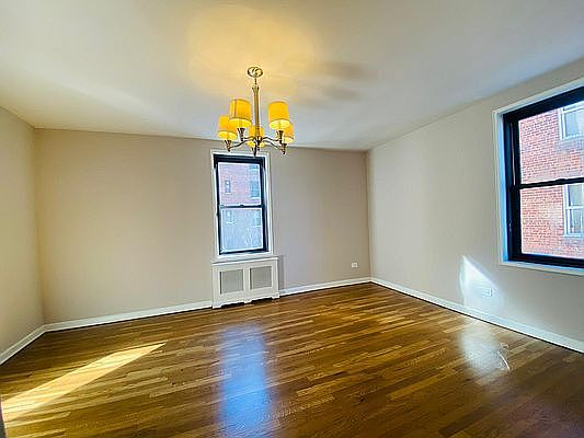 5th image of 530 W 236th St #2T