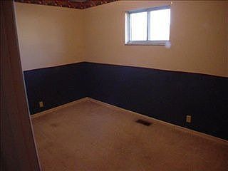 5th image of 105 Stanley St