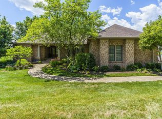 123 Avawam Dr, Richmond, KY