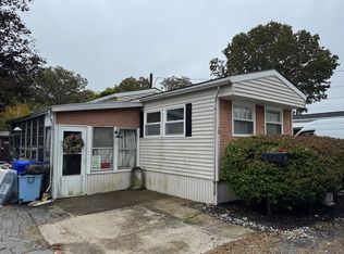 12 Lisa Dr, Taunton, MA 02780