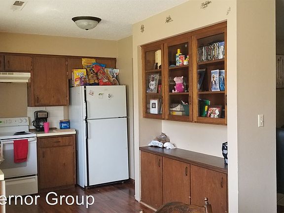 2nd image of 2027 9th St APT 9