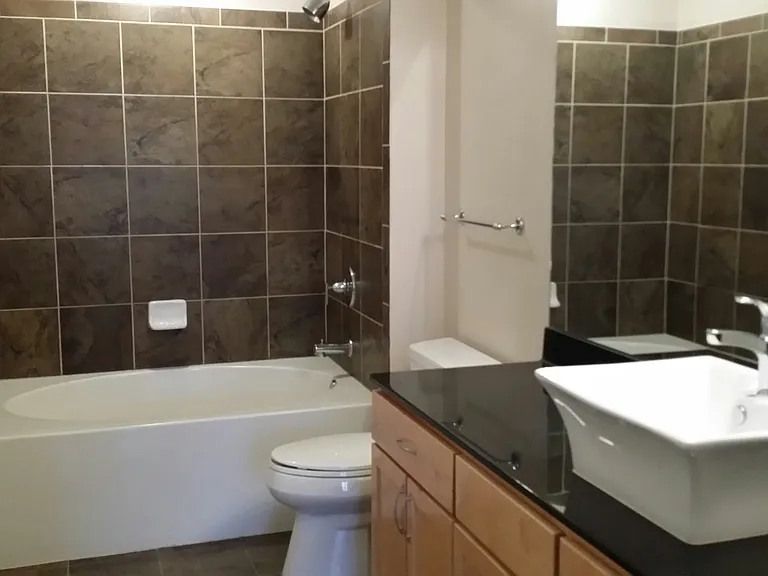 3000 Vanderbilt Pl #231 — Photo 24