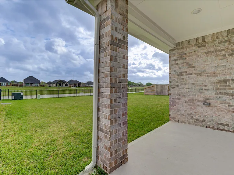6607 Arabella Lakes Dr — Photo 45