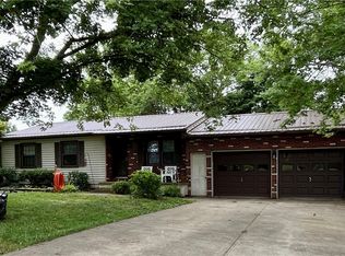 6330 Vroom Rd, Nashport, OH 43830