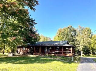 3810 Carson Salt Springs Rd, Newton Falls, OH 44444