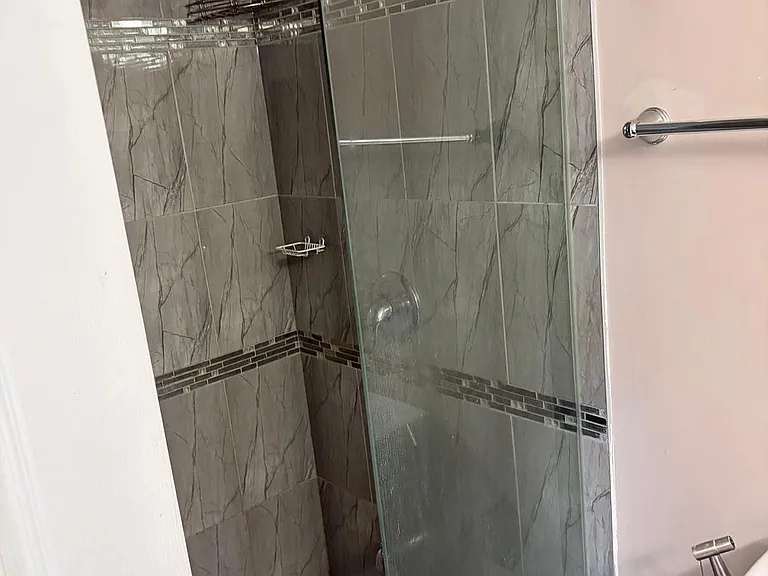 1 Deancrest Rd — Photo 10