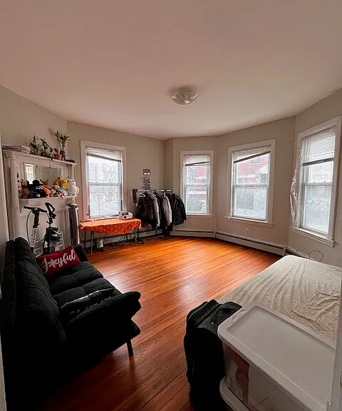 77 Walnut St #2 — Photo 5