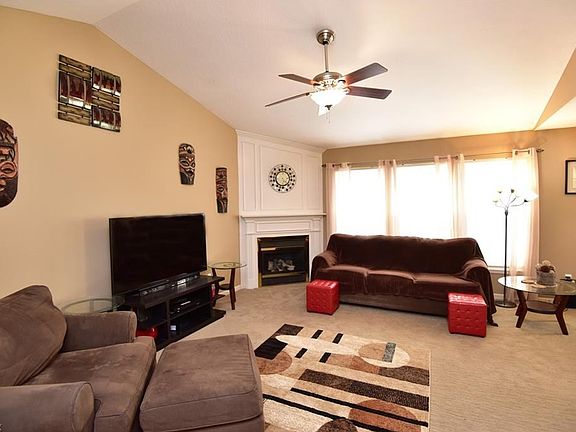 5th image of 5139 Denton Cir