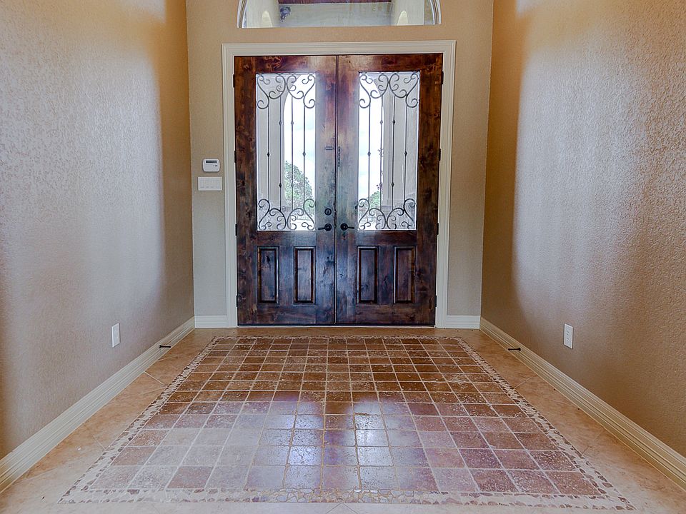 1st image of 1315 Vintage Way