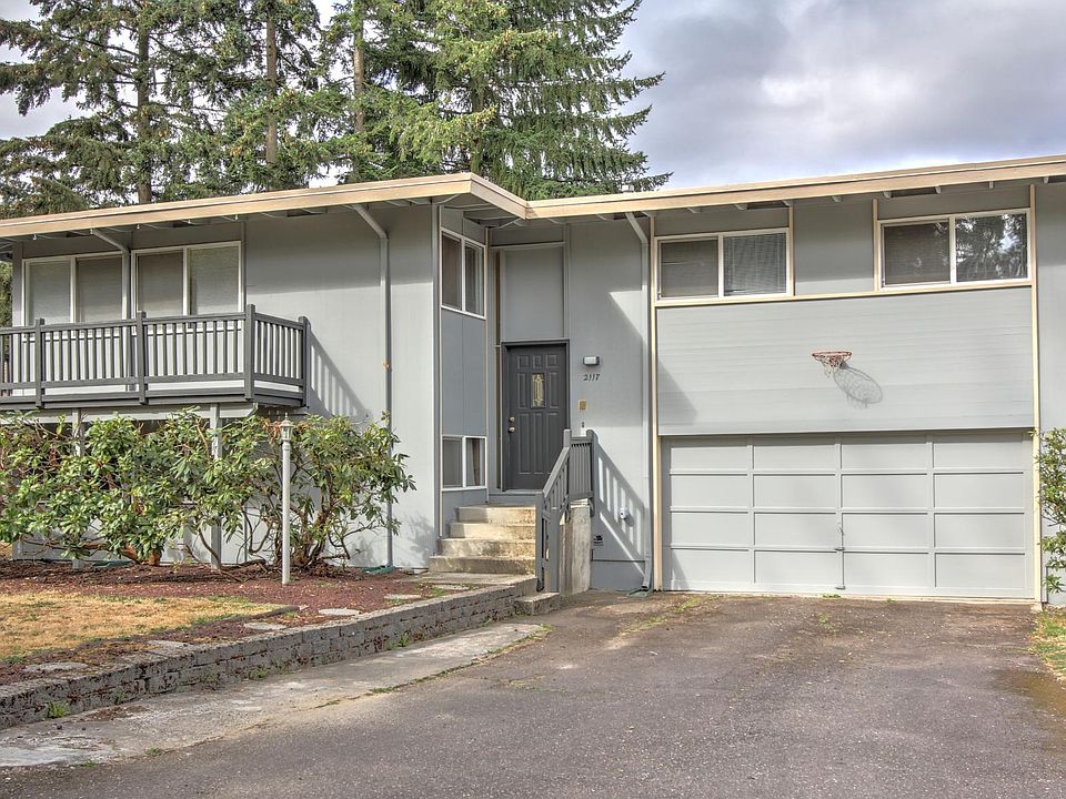 1st image of 2117 167th Ave NE
