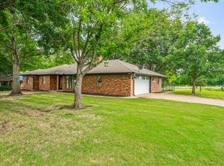 129 Blue Jay St, Stephenville, TX 76401