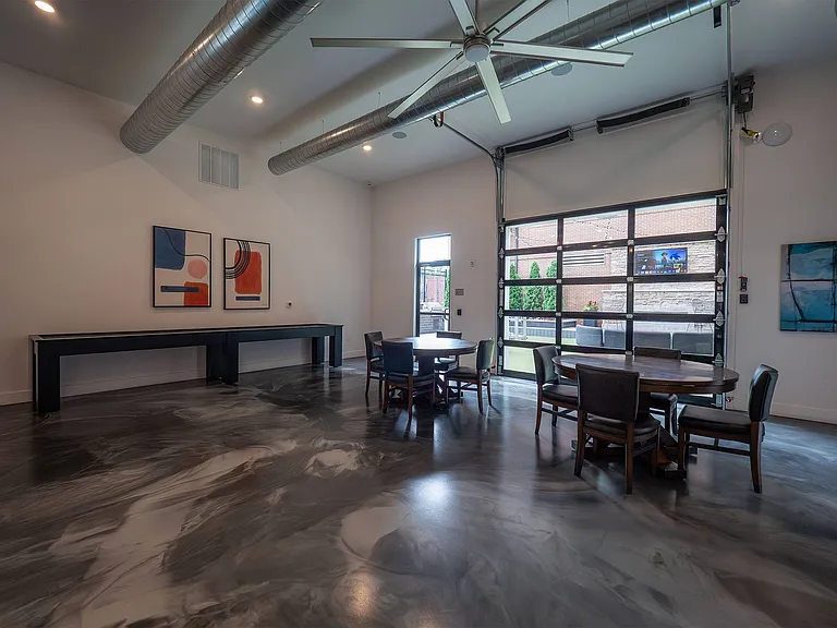 Makley Place — Photo 34