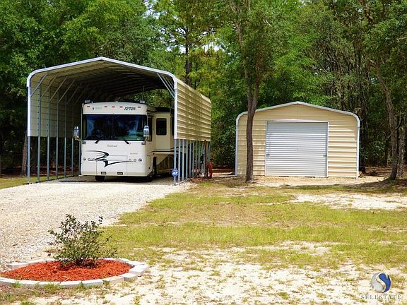 RV STORAGE / SHOP