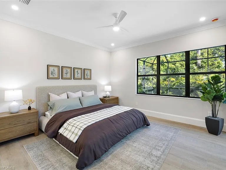 2721 Van Buren Ave — Photo 11