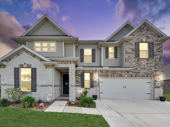 3705 Banbury Ln, Pearland, TX 77584