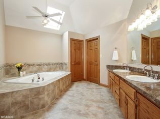 17731 S Haas Rd, Mokena, IL 60448