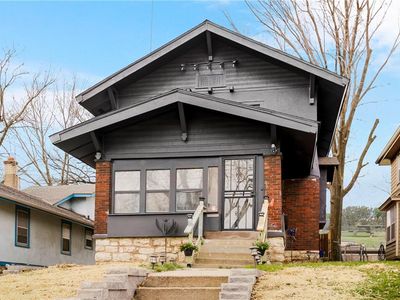 2726 Grove St, Kansas City, MO, 64109