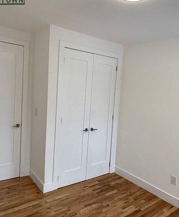 3rd image of 944 42nd St APT C7