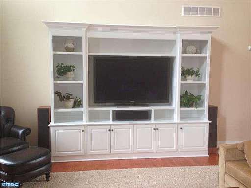 3rd image of 2814 Macarro Way
