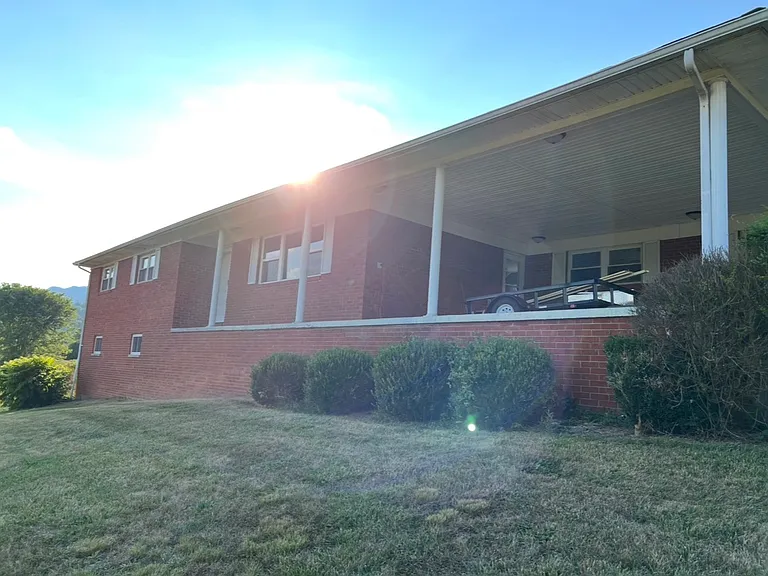 174 Drewjamie Dr — Photo 1