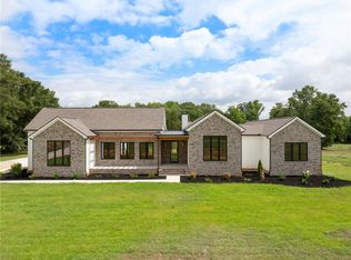 774 Garrison Rd, Pelzer, SC 29669