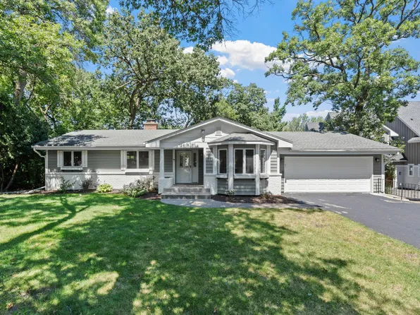 12918 Rutledge Cir, Minnetonka, MN 55305