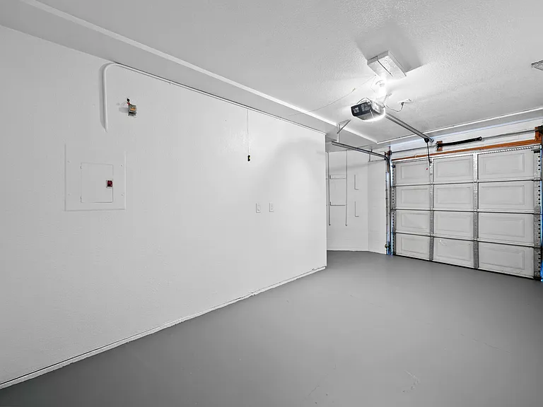 1101 Colusa St #2 — Photo 33