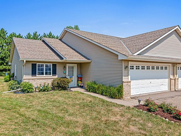 4th image of 305 Wildwood Cir