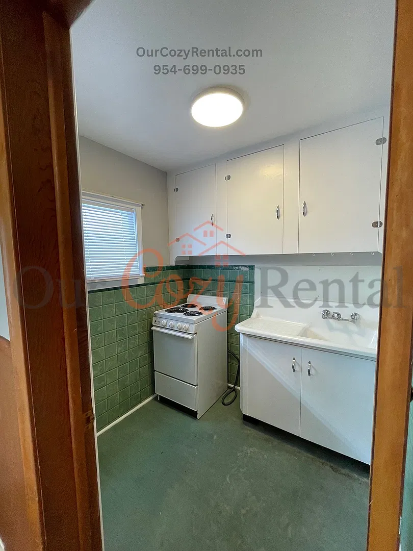 South Fifth Apartments — Photo 3