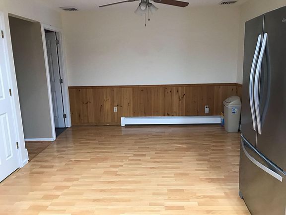 2nd image of 210 Karen Dr