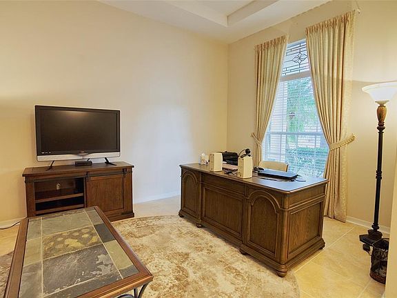 5th image of 2301 Rambling Oaks Way